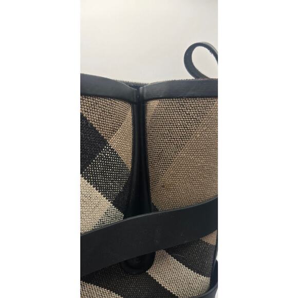 Burberry Euro 37, US Ladies 7 Pre-Owned Mid-Calf Canvas Check Rain Boots - Picture 8 of 11